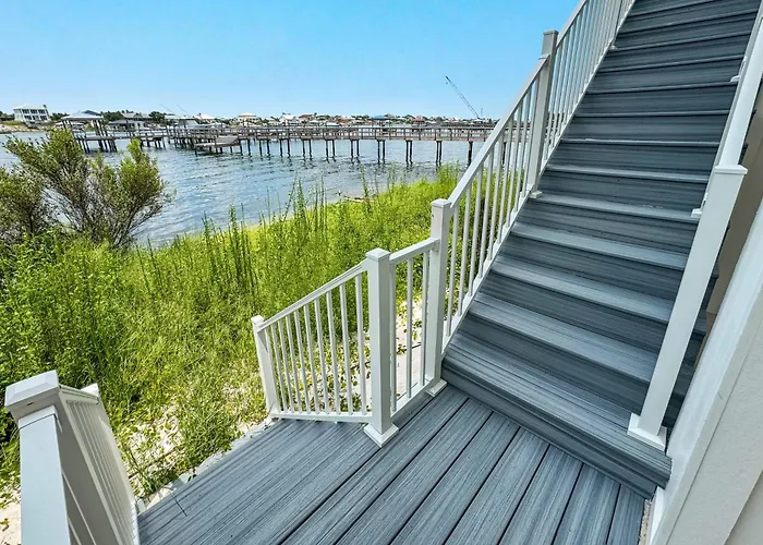 Harbor Haven At Yacht Harbor *