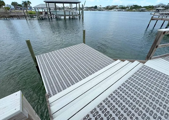 Harbor Haven At Yacht Harbor Holiday home *