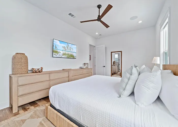 Harbor Haven At Yacht Harbor Holiday home Pensacola